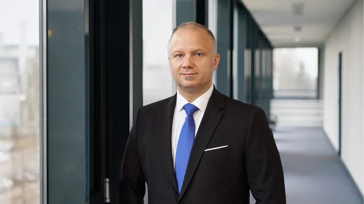 Chief Executive Officer