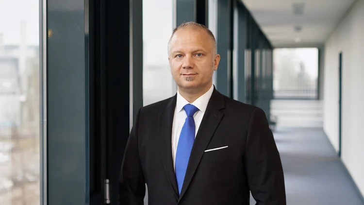 Chief Executive Officer